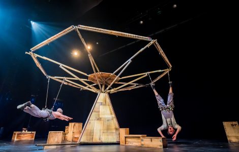 que disparate_2_Cirko Psikario_fotoGabyMerz_baja